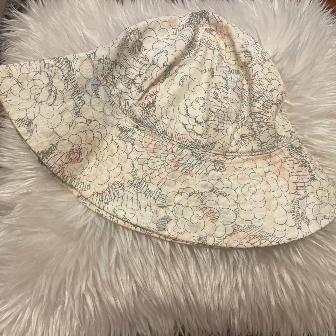 CHANEL 花柄バケットハット クリーム色