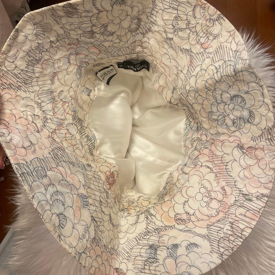 CHANEL 花柄バケットハット クリーム色