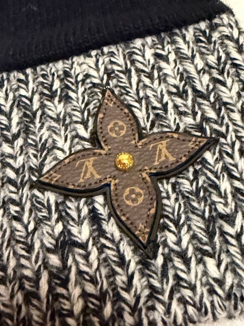 ルイヴィトン レディース 手袋 ニット モノグラム フラワー ほぼ未使用