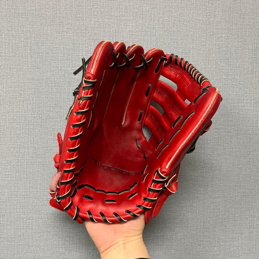 1208 ミツワタイガー 型抜群 極美品 即戦力 軟式 外野手用グローブ 左投げ