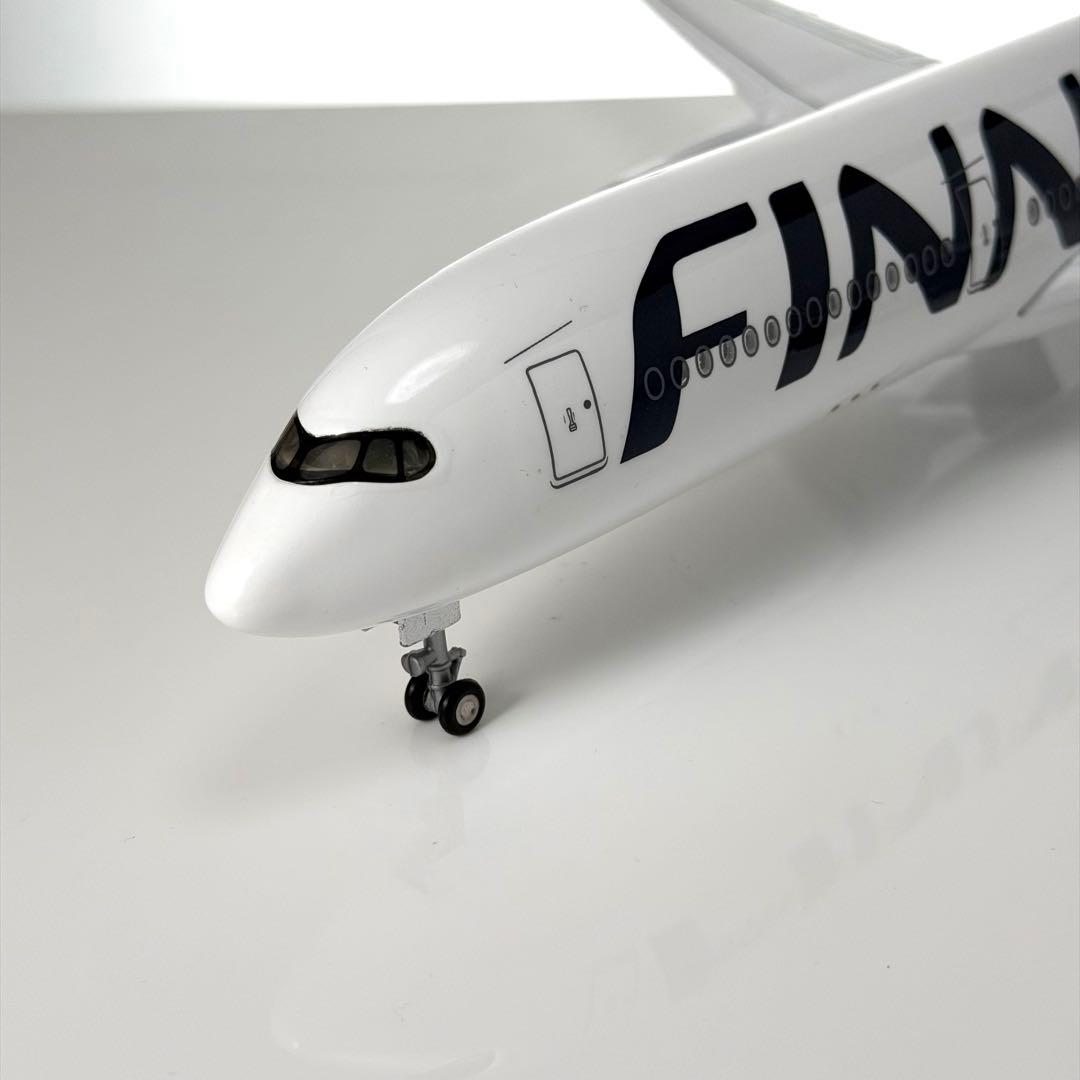 FINNAIR フィンエアー フィンランド　ダイキャスト　飛行機　旅客機　模型