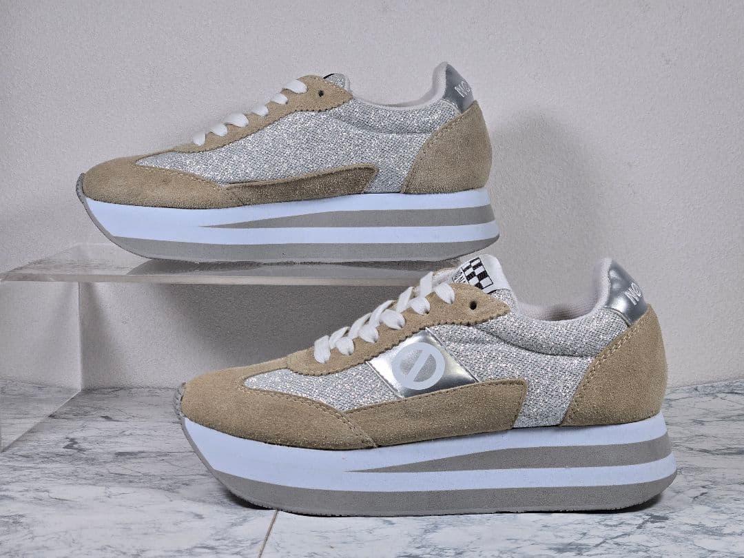 【未使用品】★NONAME★厚底スニーカー★23.0cm★シルバー×ベージュ