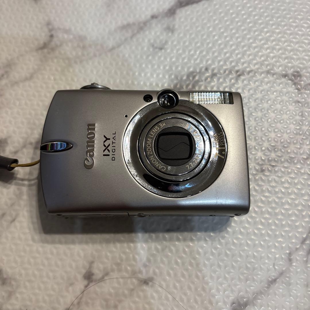 CANON IXY DIGTAL 700 デジタルコンパクトカメラ　通電確認