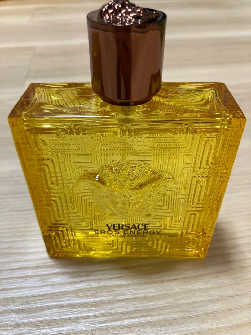 VERSACE EROS ENERGY 100ml （未使用に近い）