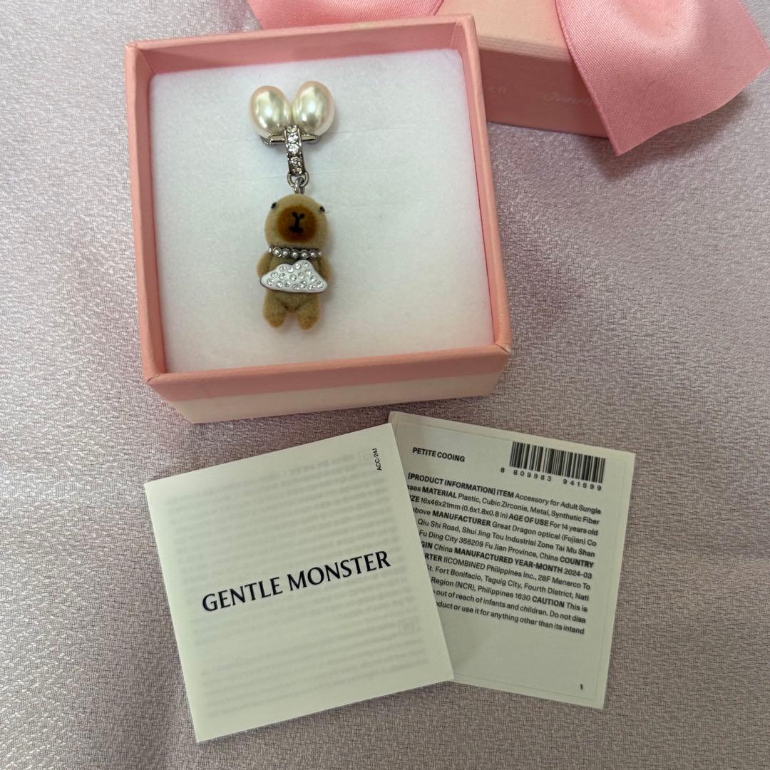 ジェントルモンスター　ジェニ　チャーム　カピバラ