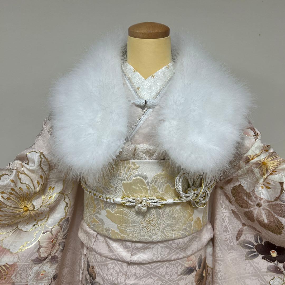 上品なくすみピンクの椿の柄の振袖フルセット