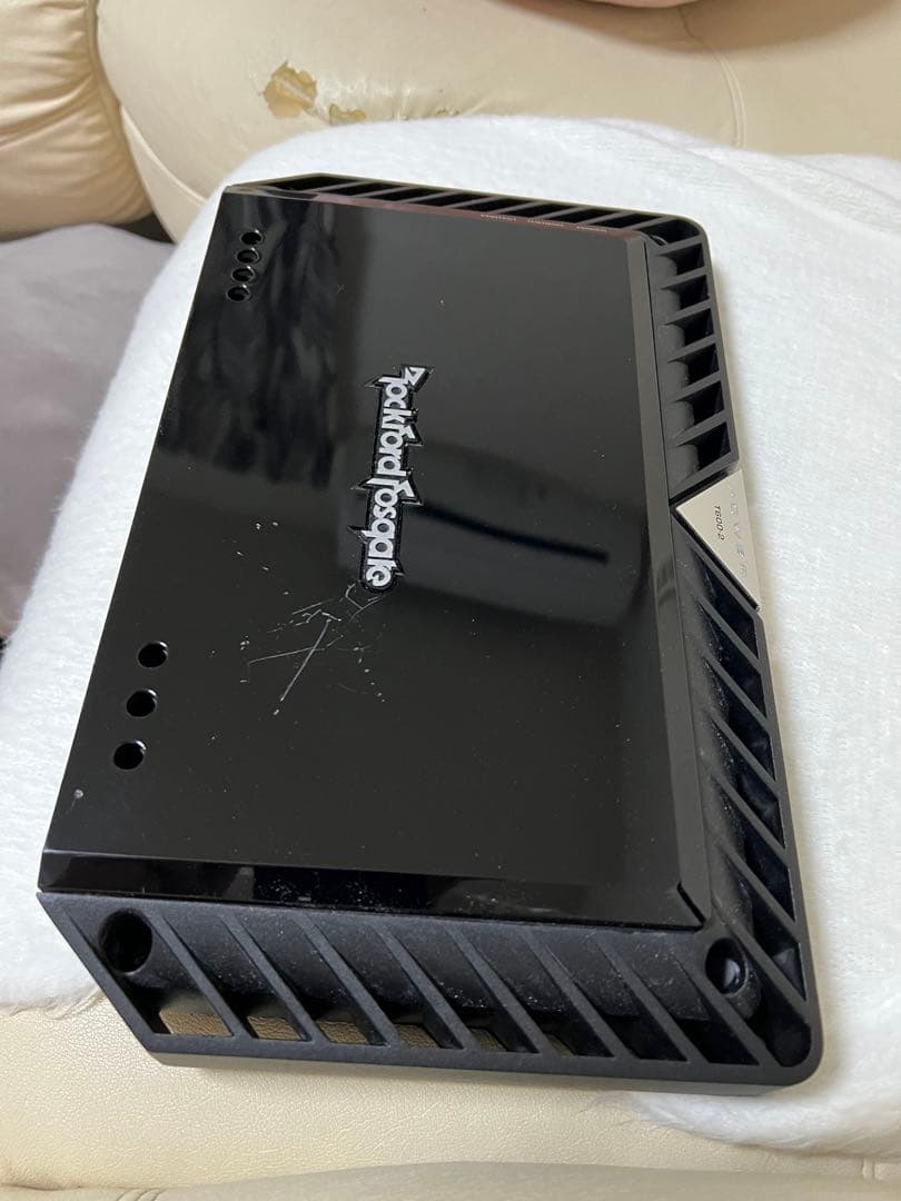 C*ラ様 Rockford Fosgate アンプ t600-2