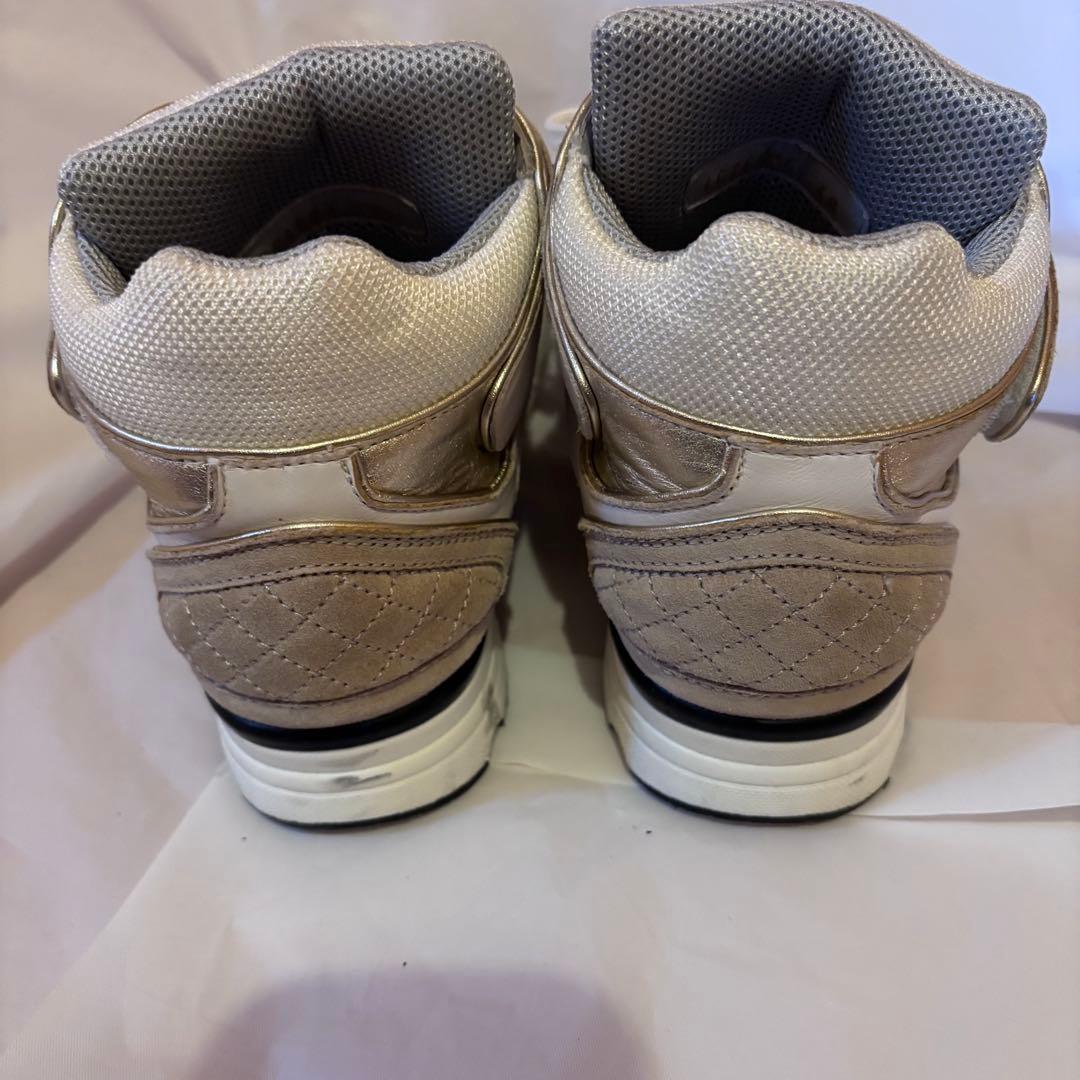 CHANELココマーク ハイカットスニーカー 24.5センチ