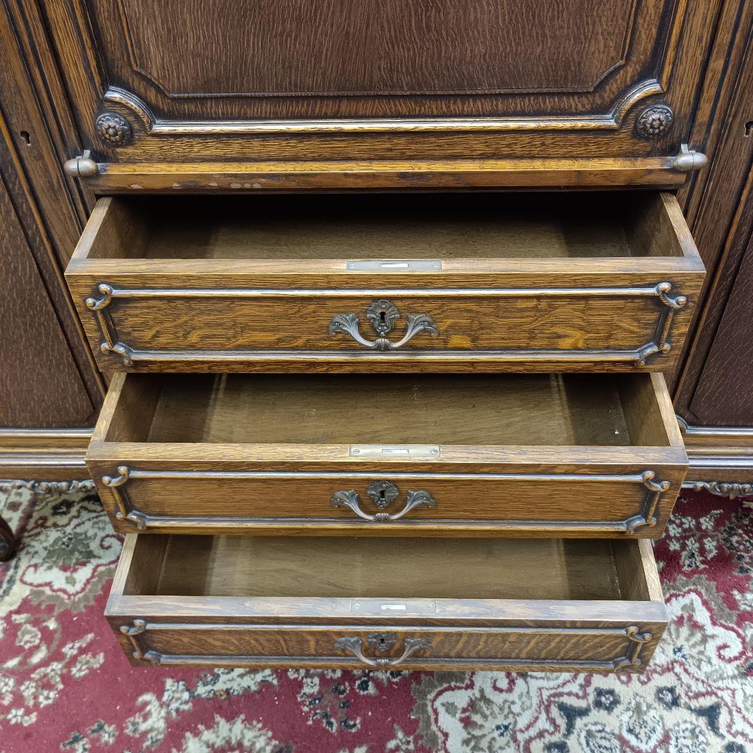 キャビネット　アンティーク　猫脚　外国製