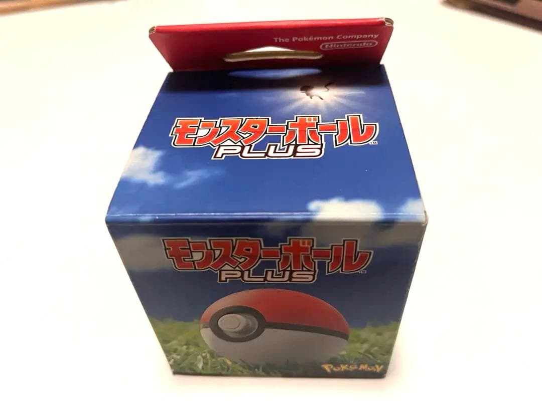 モンスターボールプラス　ミュウ入り　箱付き　保証書つき