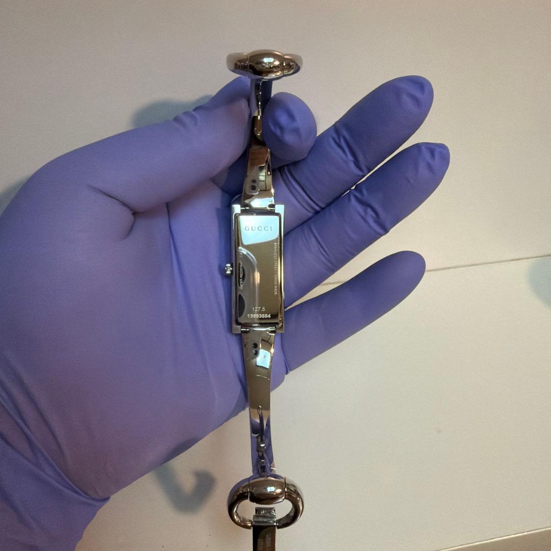 m*u様 GUCCI 腕時計　127.5