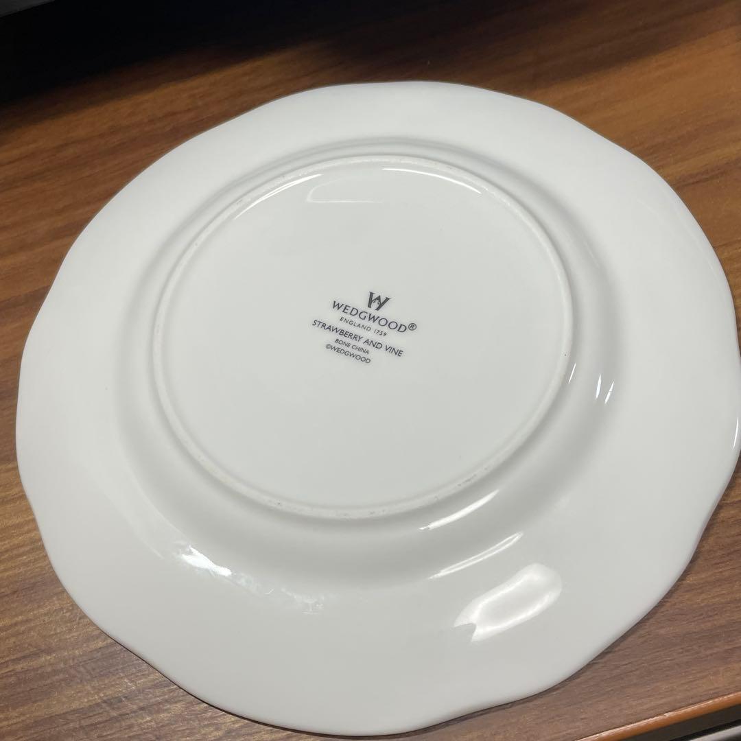 【希少】17cm 6枚ウェッジウッド ストロベリー＆バイン 廃盤 箱あり