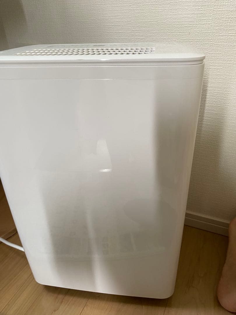 タンスのゲン　コンプレッサー式　除湿機　JO05 2024年製