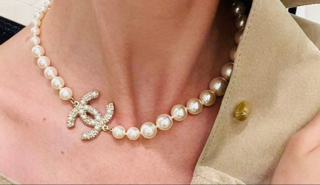 Chanel パールネックレス ゴールドトップラインストーン