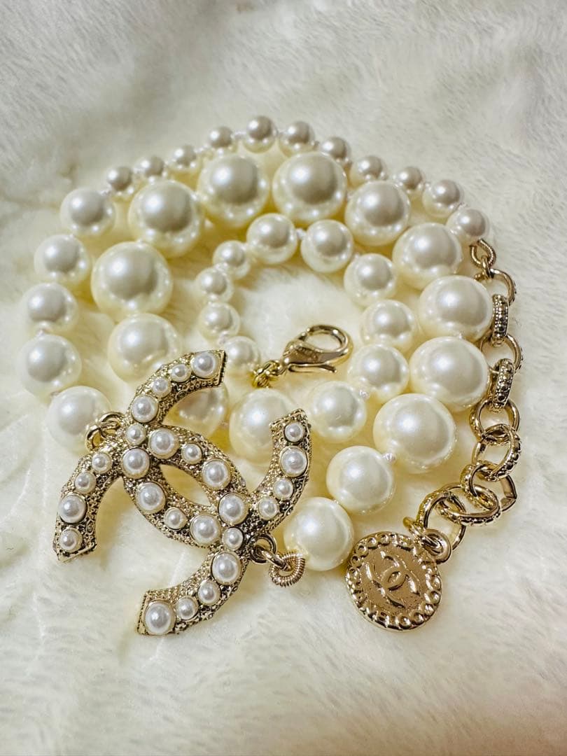 Chanel パールネックレス ゴールドトップラインストーン