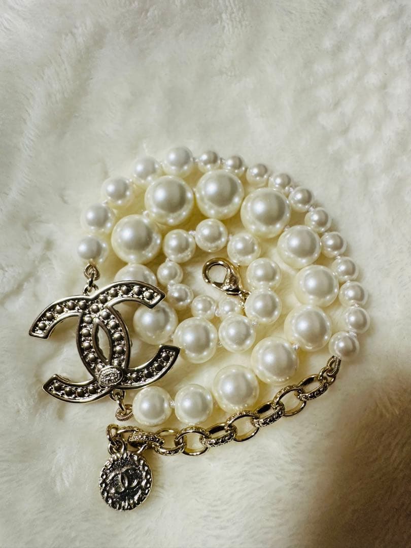 Chanel パールネックレス ゴールドトップラインストーン