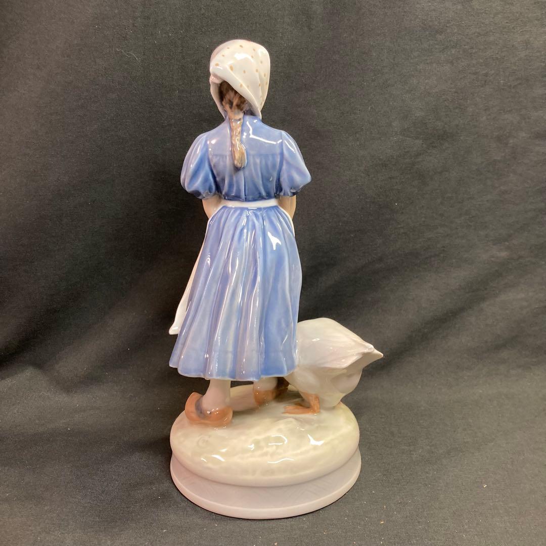 はなぞの様【美品】ロイヤルコペンハーゲン ガチョウと歩く少女 シルバースワン