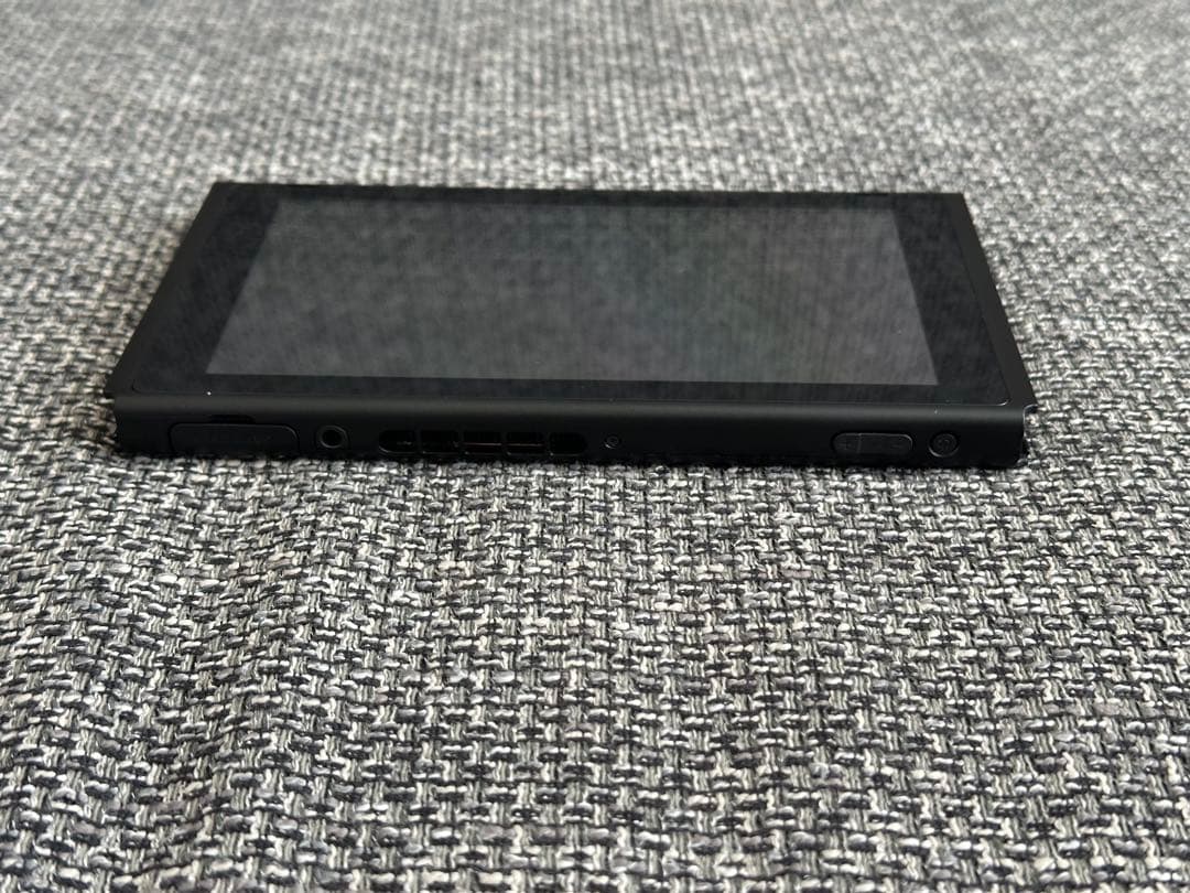 即日発送可能　美品　Nintendo Switch 2021年　グレー