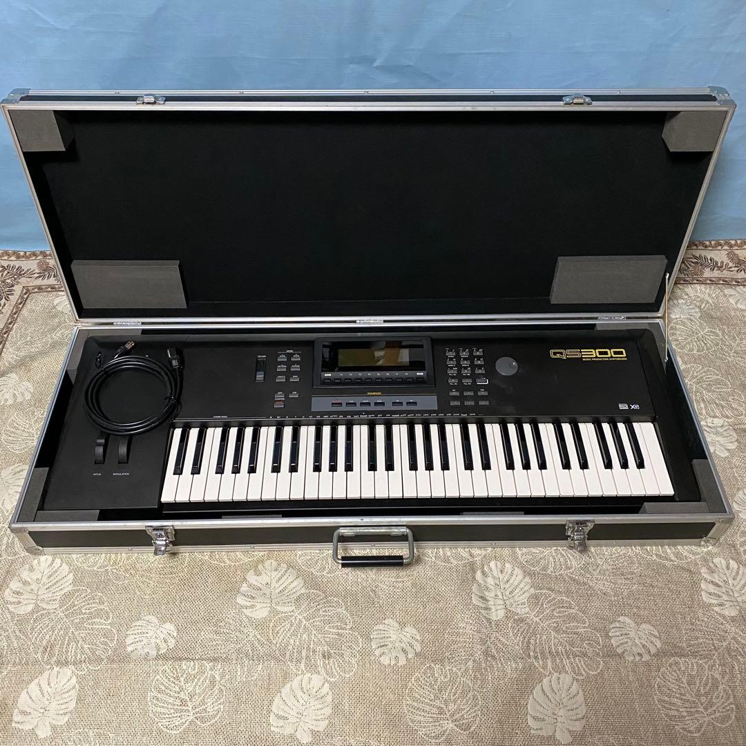 【訳あり】YAMAHA シンセサイザー QS300 ハードケース付