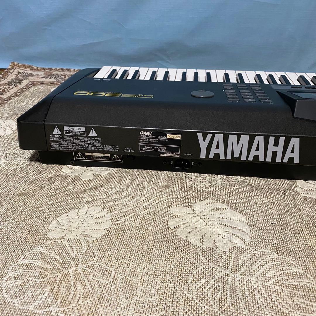 【訳あり】YAMAHA シンセサイザー QS300 ハードケース付