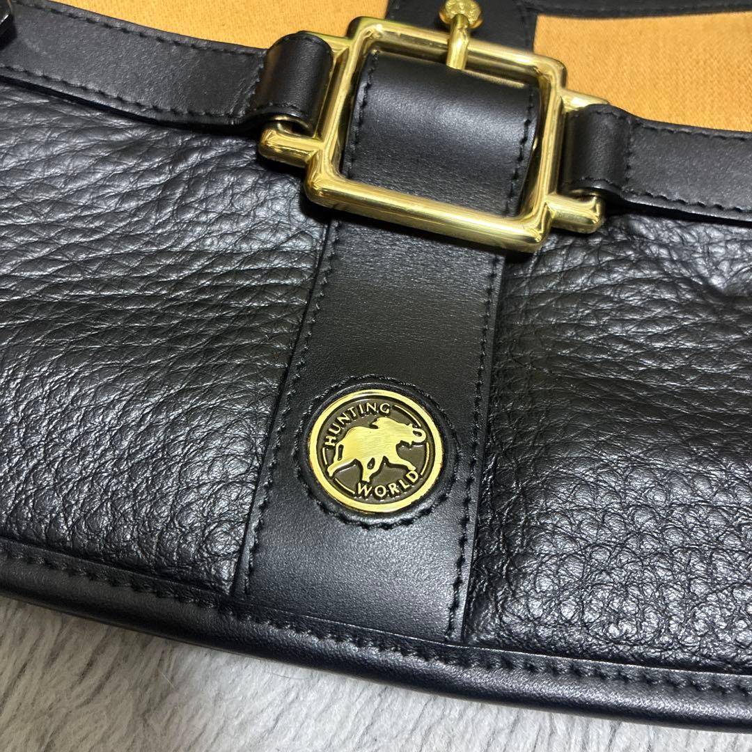 HUNTINGWORLDレザーショルダーバッグ 黒とイエロー