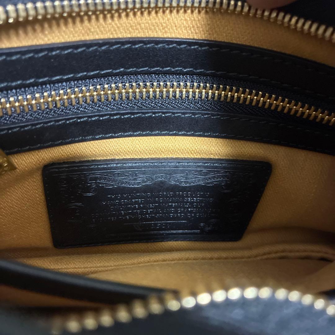 HUNTINGWORLDレザーショルダーバッグ 黒とイエロー