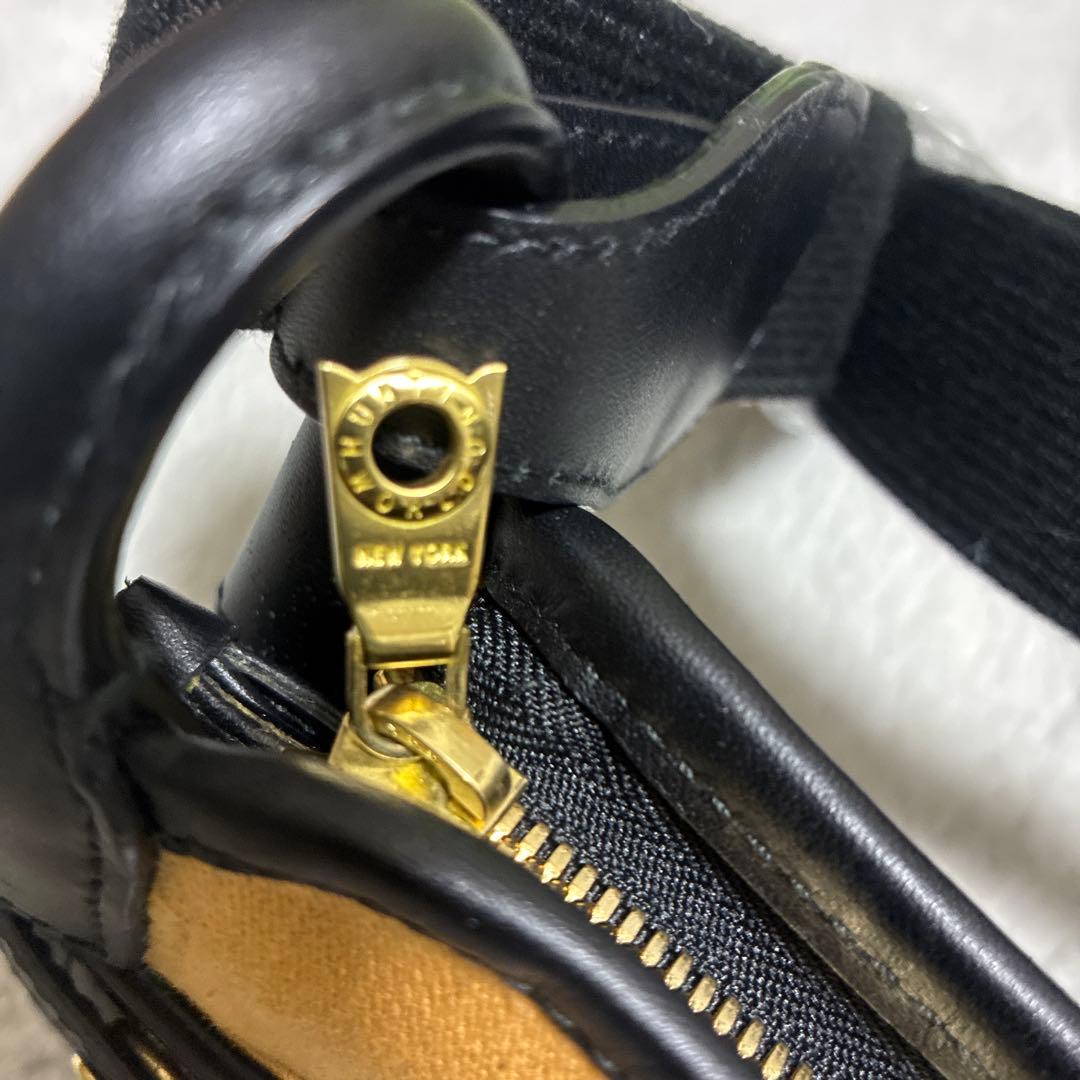 HUNTINGWORLDレザーショルダーバッグ 黒とイエロー