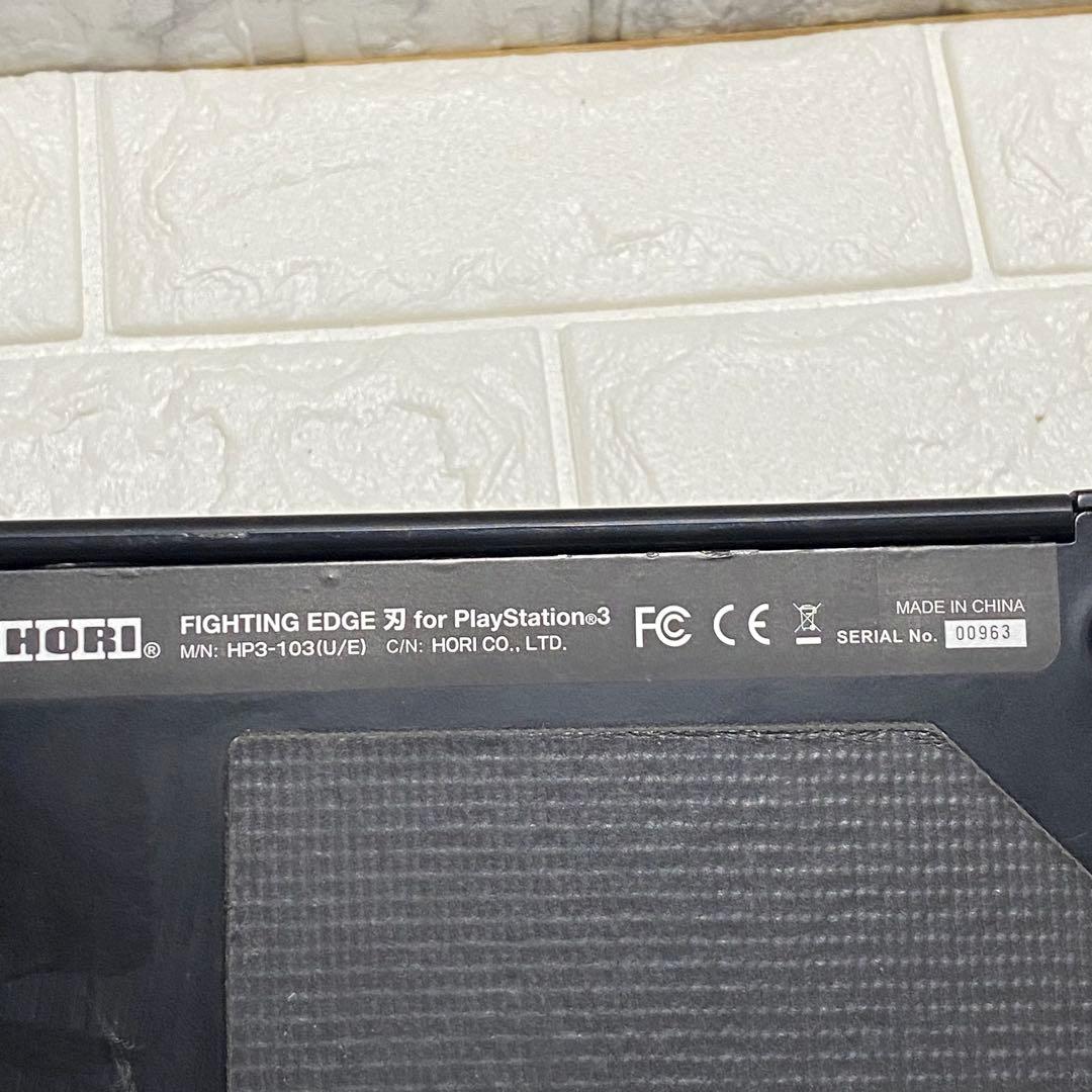 やま【箱付き】HORI ファイティングエッジ刃 PS4/PC