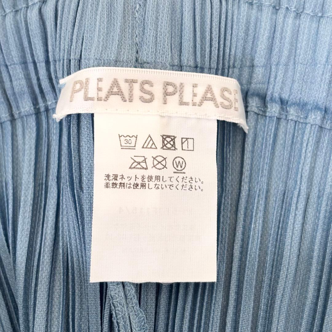 近年モデル　プリーツプリーズ　ロングパンツ　ポケット　ライトブルー　サイズ4