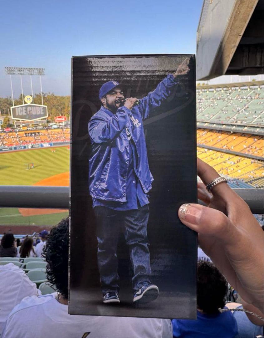 ICE CUBE ボブルヘッド　ドジャース　来場者限定　スタジアム配布