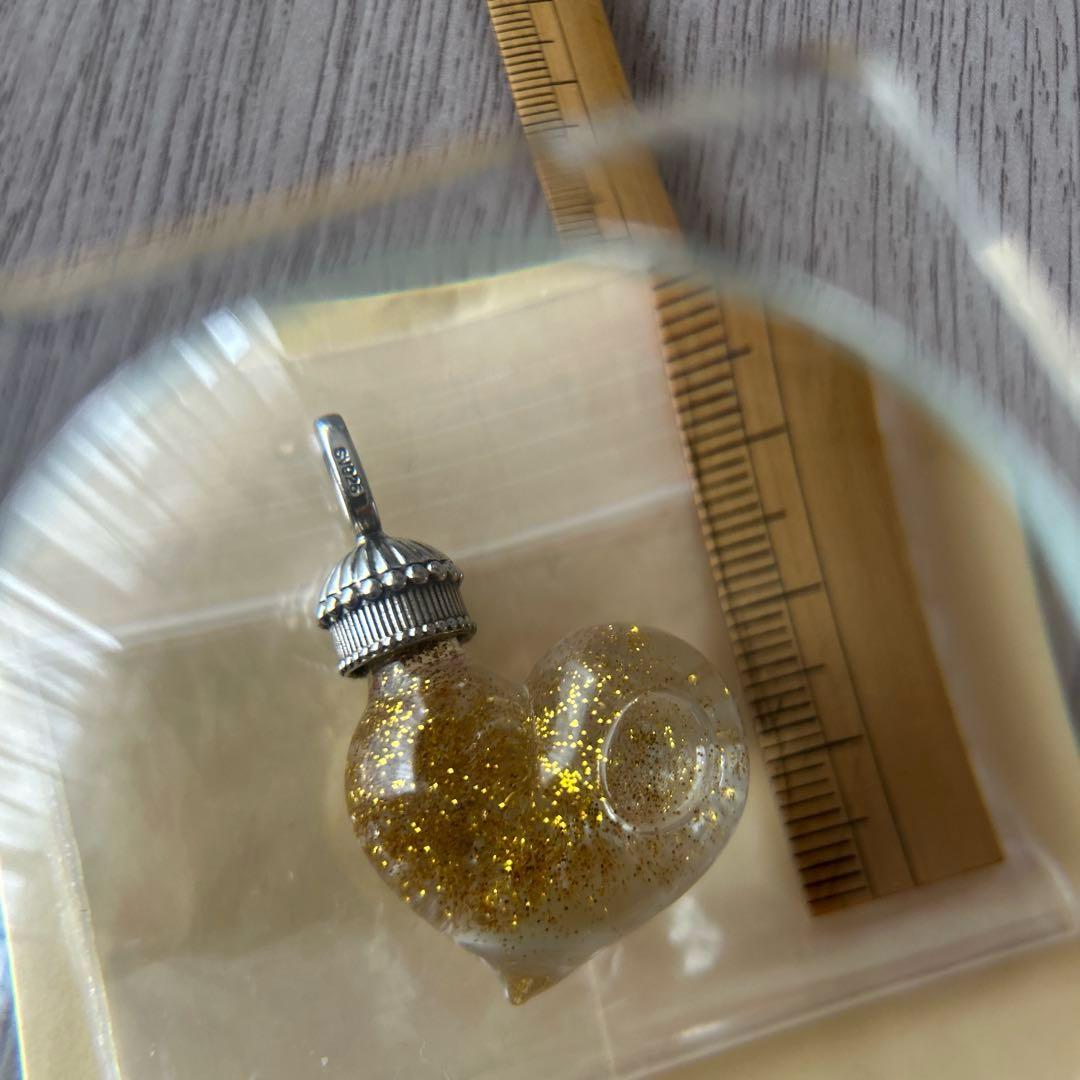 【2カラットダイヤ&金粉入】ガラス製 シルバーペンダントヘッド　チャーム