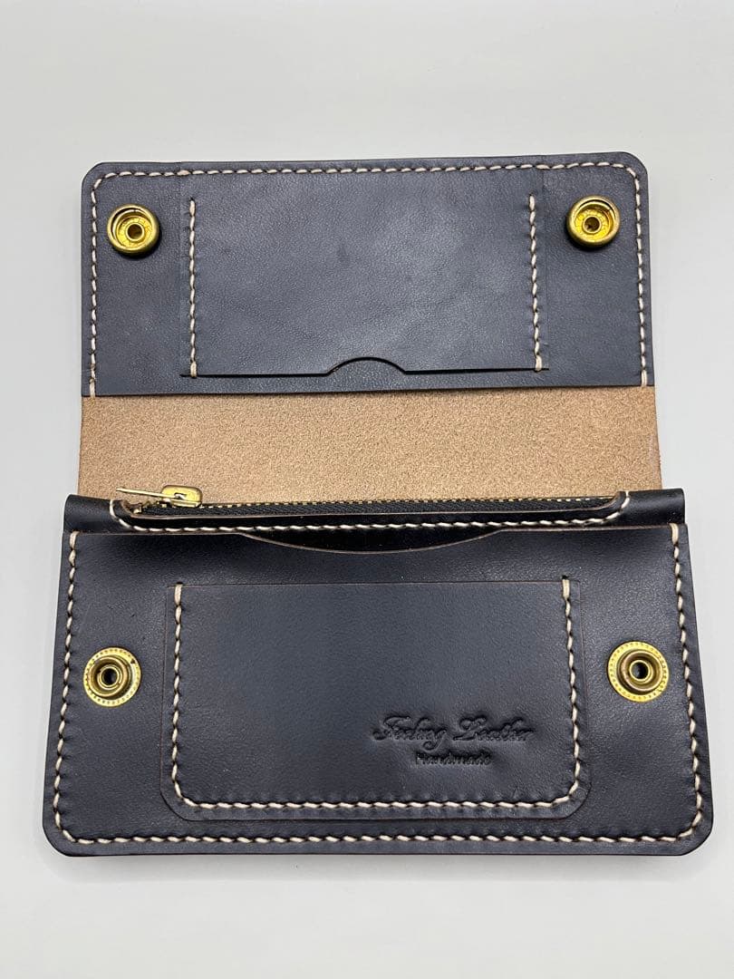 【アウトレット】ミドルトラッカーウォレット　ホースバット MARYAM社①