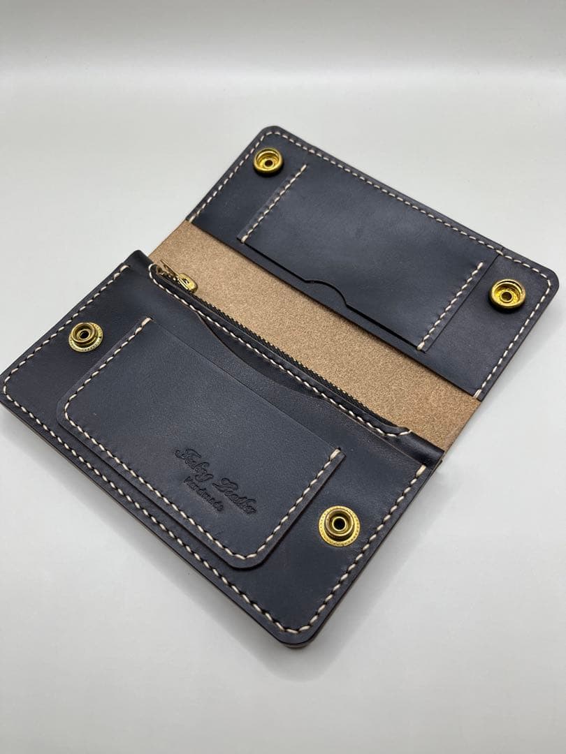 【アウトレット】ミドルトラッカーウォレット　ホースバット MARYAM社①