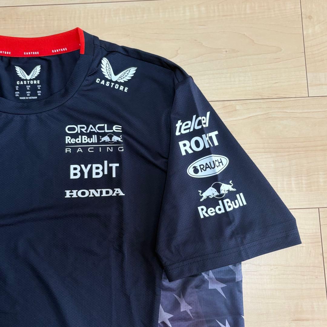 【美品】CASTORE社製　F1レッドブル・レーシング　XL USAレース限定
