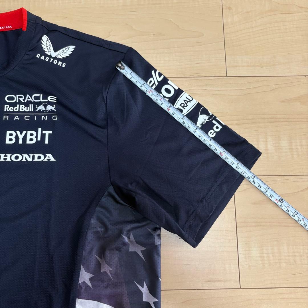 【美品】CASTORE社製　F1レッドブル・レーシング　XL USAレース限定