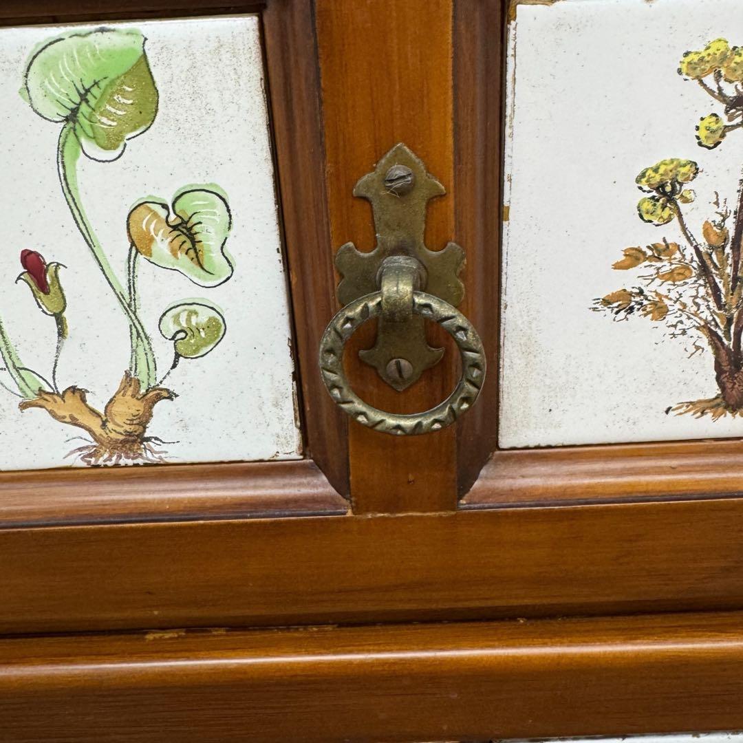 スペイン家具　バレンシア　タイル貼り　チェスト　北欧　アンティーク　レトロ