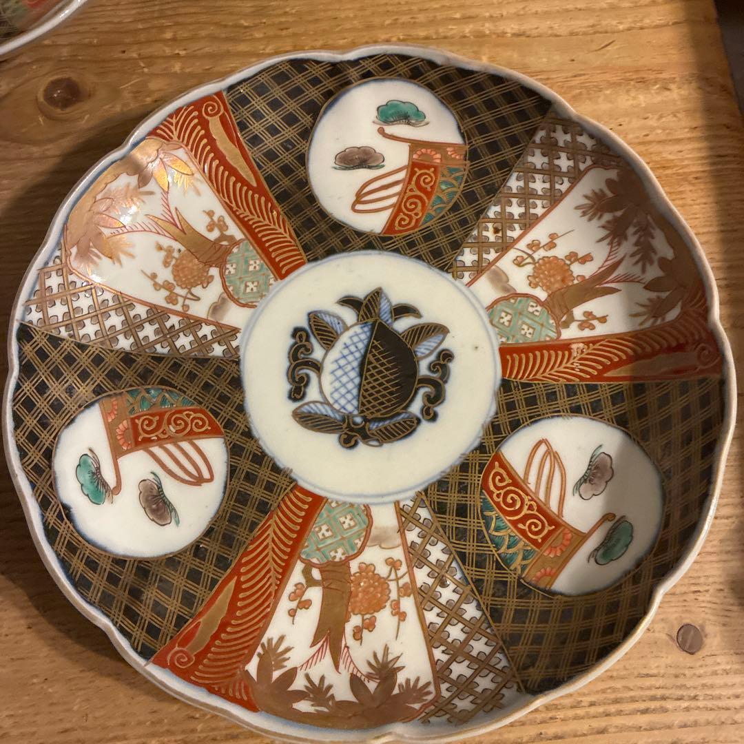 古伊万里風　和風模様の波型皿4枚セット