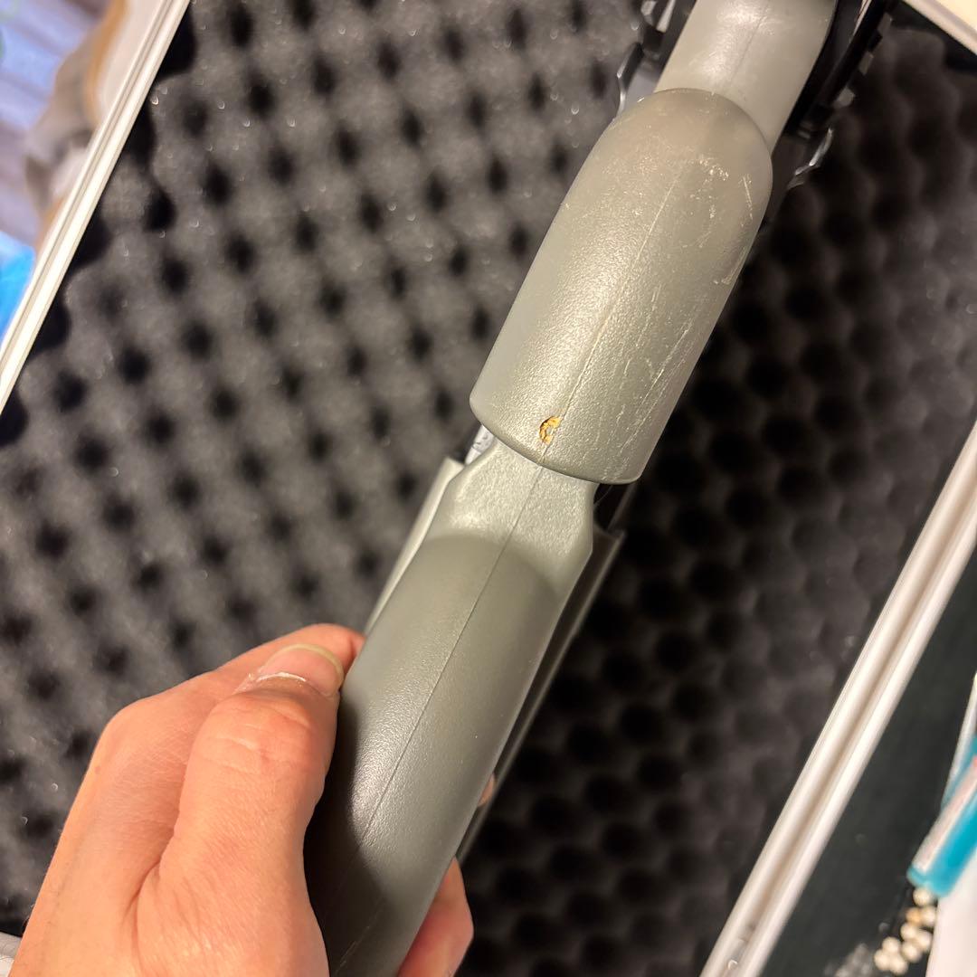 次世代電動ガン レッドドットサイト　サイレンサー 充電器　銃ケース　付き