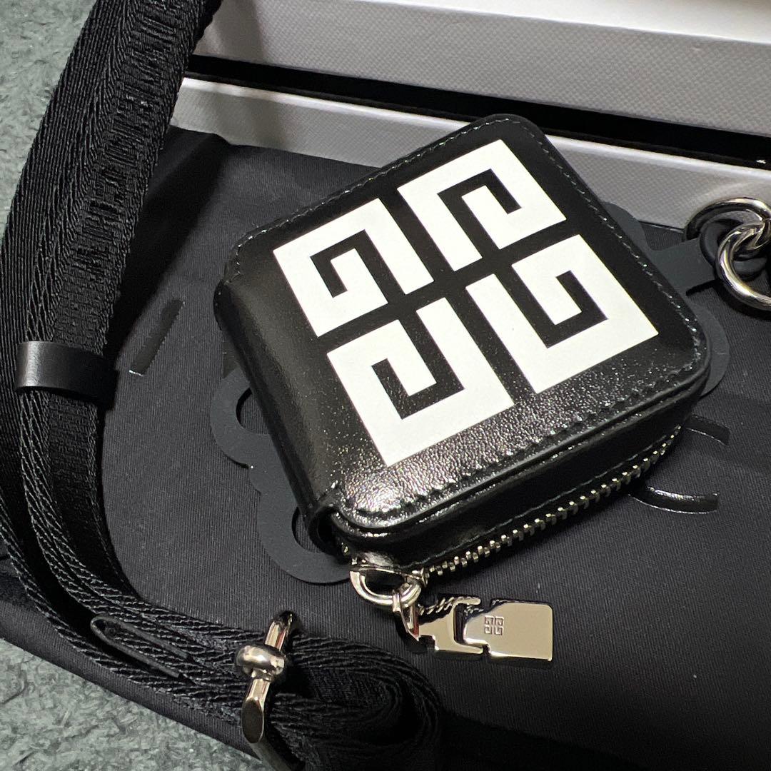 【新品未使用】ジバンシー/Air Pods・スマホケース