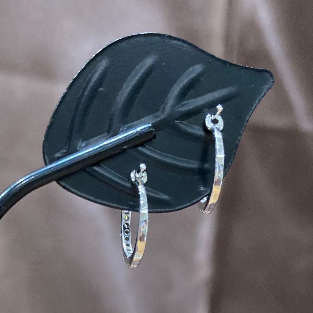 【新品未使用】K18WG 天然ダイヤモンド　フープピアス