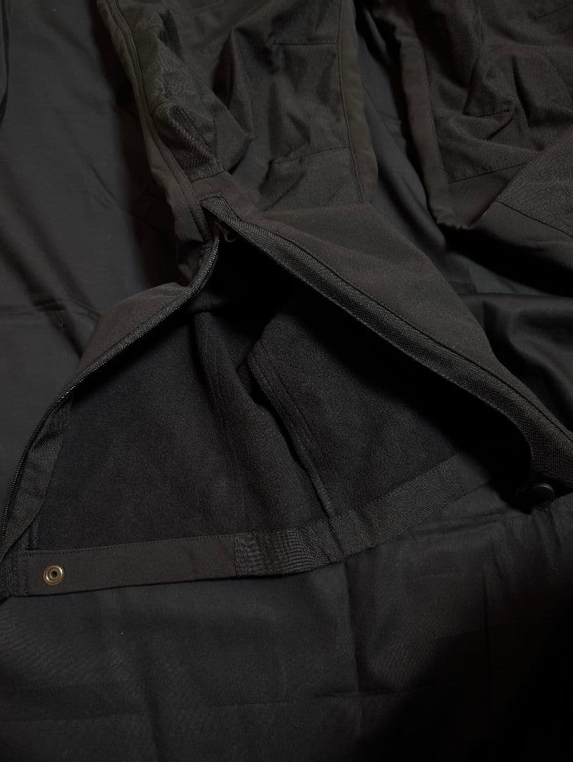 【超希少・新品実物】OMOH官品ソフトシェル上下セット