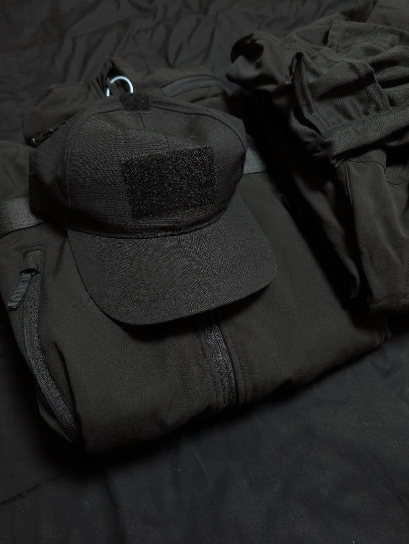 【超希少・新品実物】OMOH官品ソフトシェル上下セット