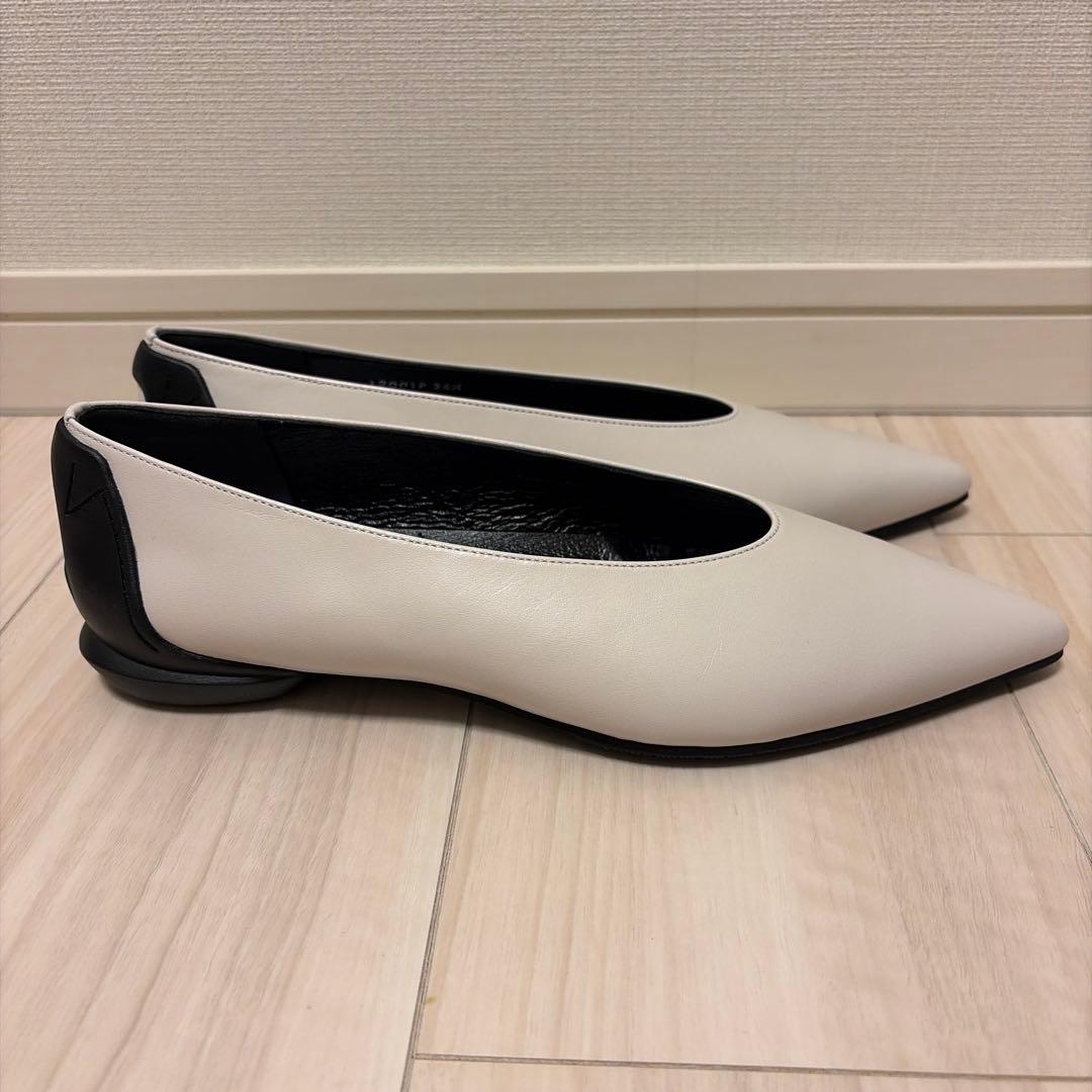 靴 SHISEI POINTED U PUMPS WHITE BLACK 36.5