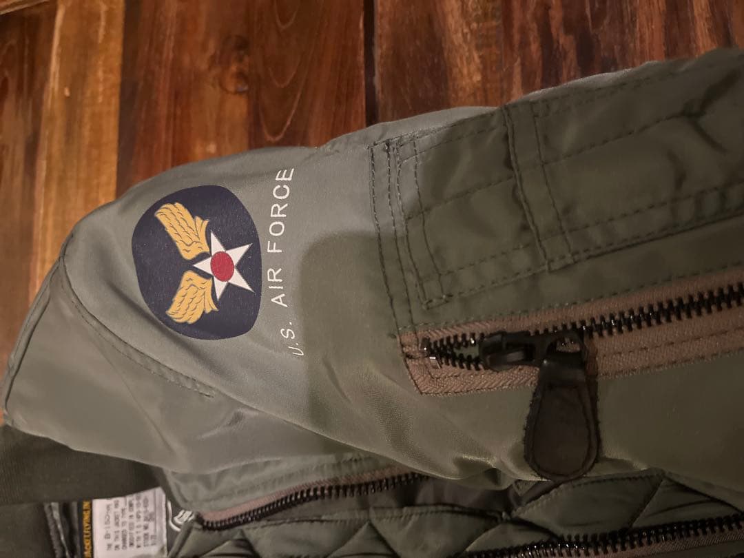 HOUSTON\"のB-15 MOD