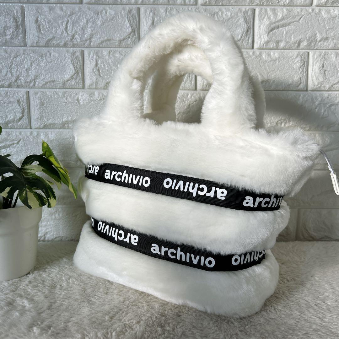 ARCHIVIO アルチビオ カートバッグ ファー ホワイト系