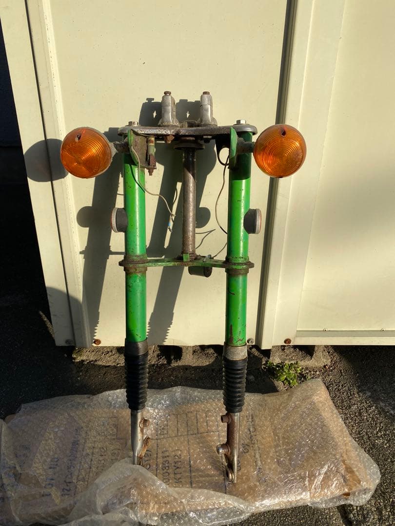 シャリー　フロントフォーク