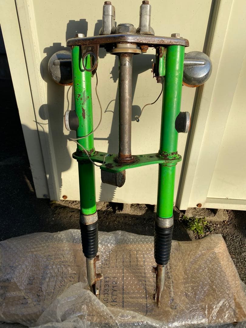 シャリー　フロントフォーク