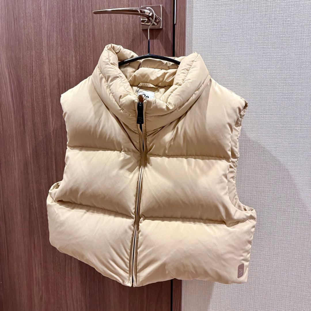 Bagon ベージュ ダウンベスト