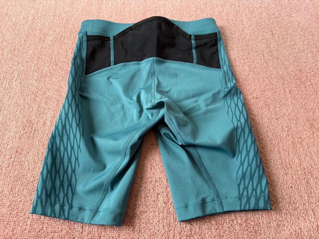 NIKE様　MOTION MUSCLE SUPPORTスピードポケットタイツ