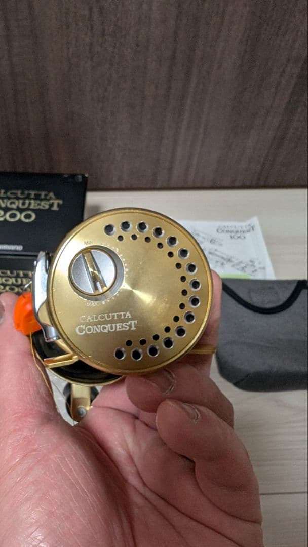 リール SHIMANO14 CALCUTTA CONQUEST 200